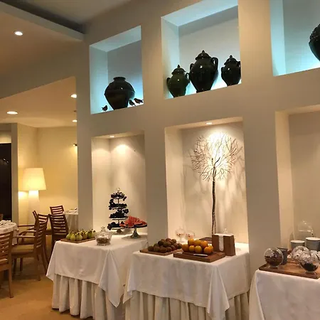 Hotell Santa Maria 4*