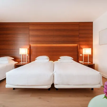 Santa Maria Hotell 4*