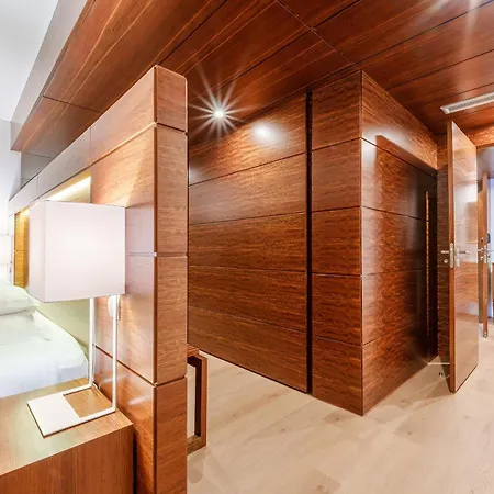 Santa Maria Hotell 4*
