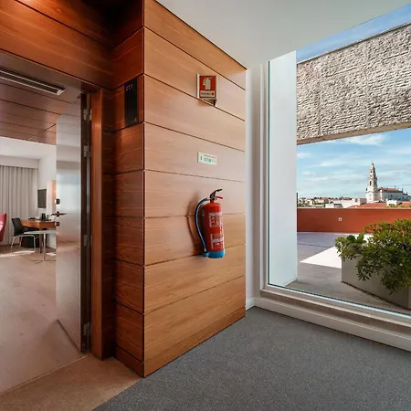 Santa Maria Hotel 4*